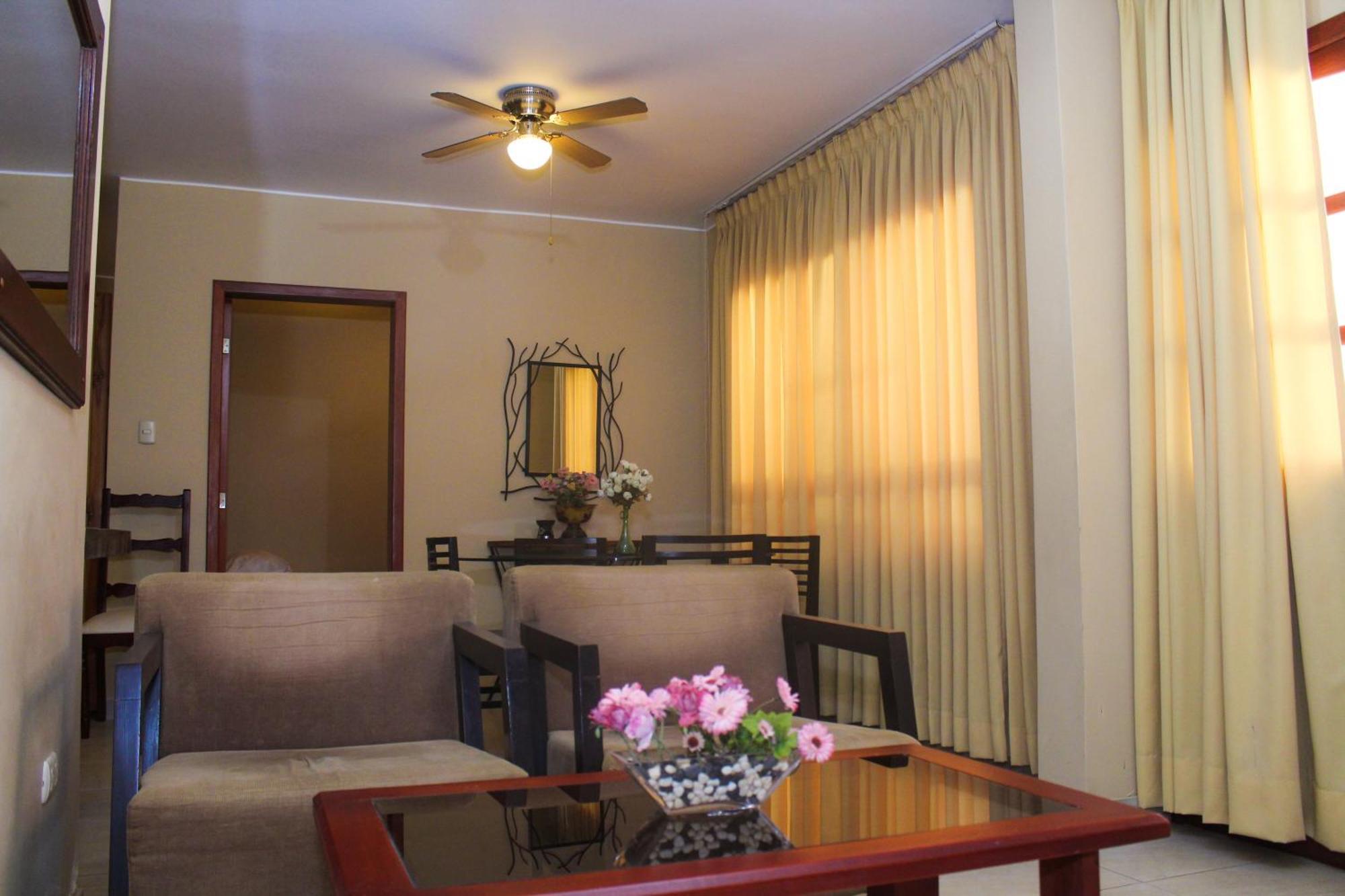 Apart Hotel El Canaveral Chincha Alta Bagian luar foto