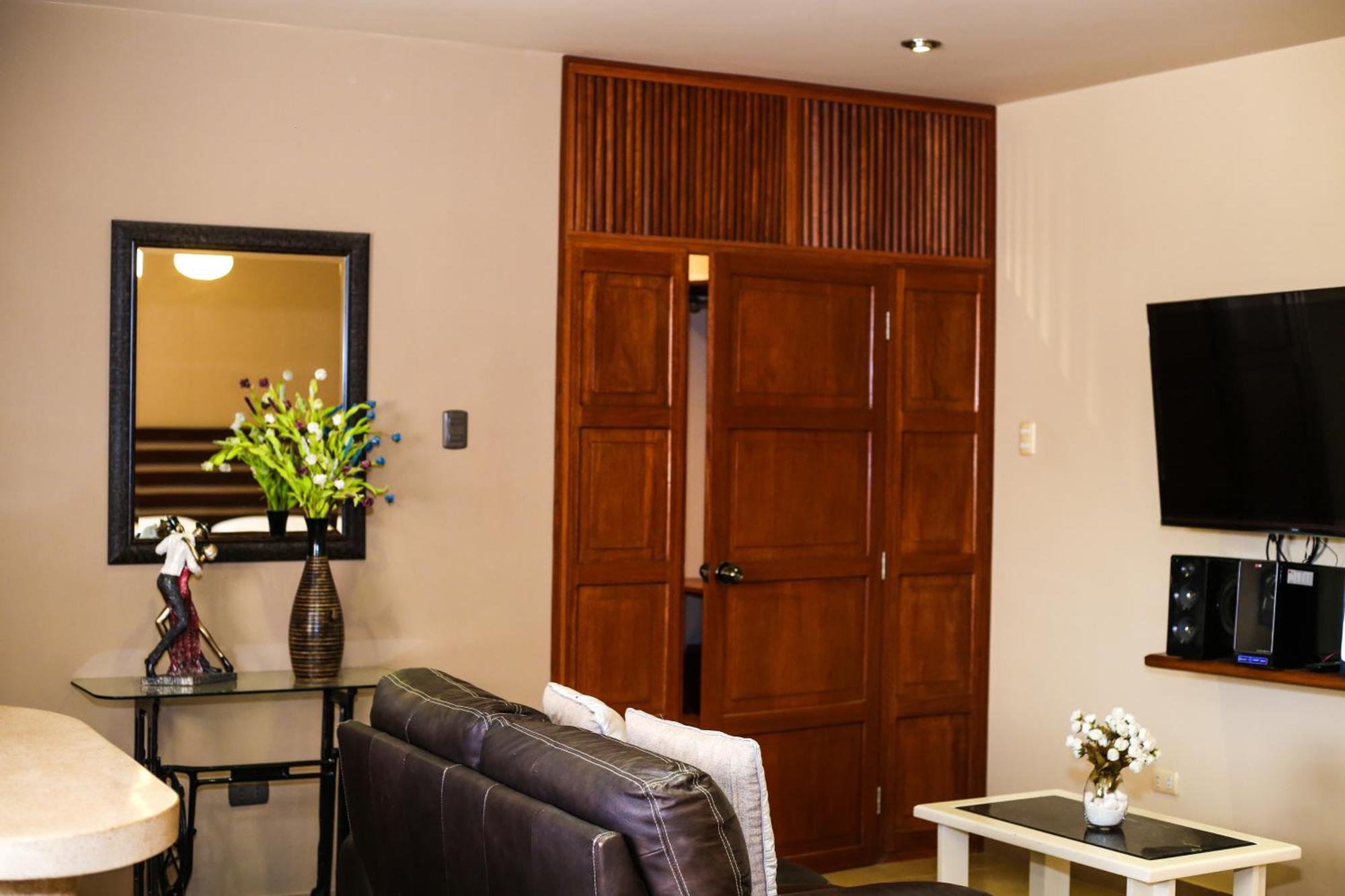 Apart Hotel El Canaveral Chincha Alta Bagian luar foto
