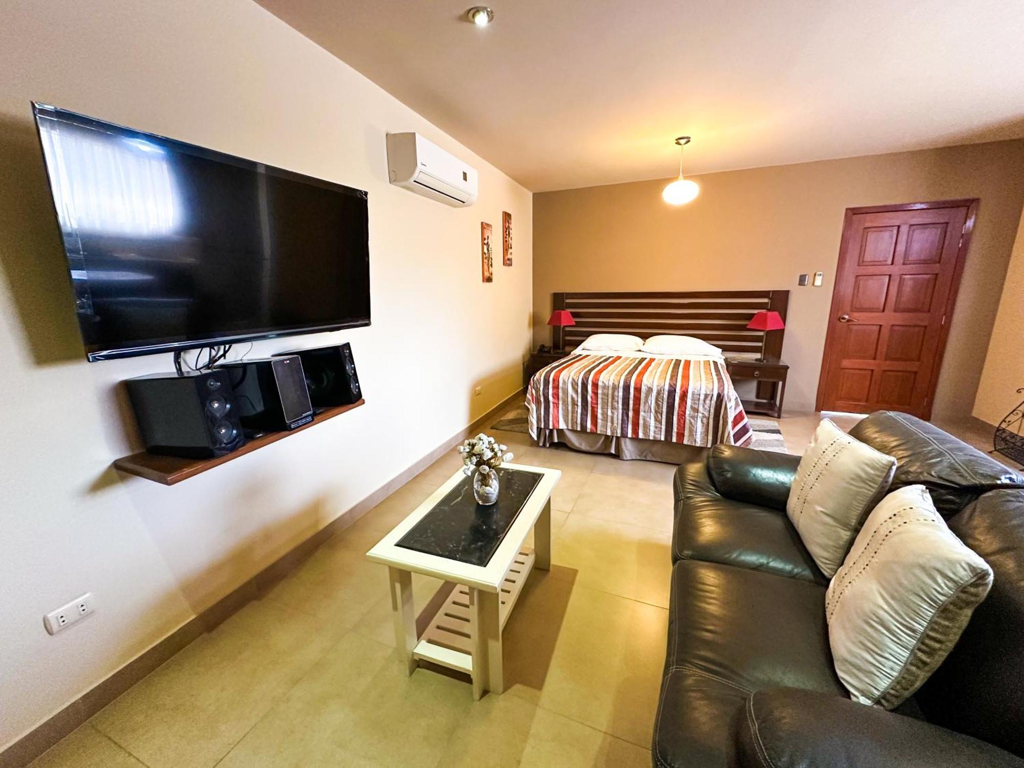 Apart Hotel El Canaveral Chincha Alta Bagian luar foto