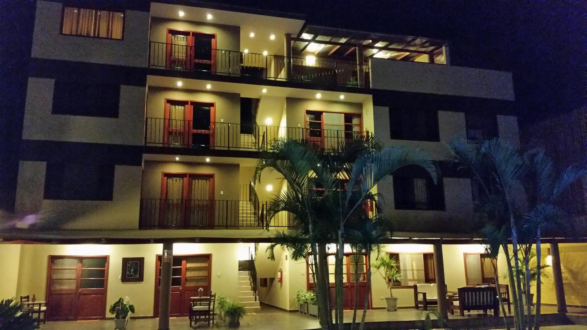 Apart Hotel El Canaveral Chincha Alta Bagian luar foto